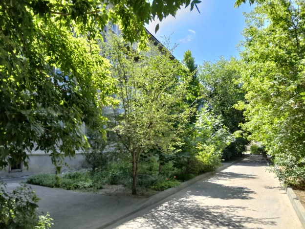 Купить квартиру в районе Кировский в Волгограде. Вариант № 57920, 20, площадь -  квм, цена 2800000 рублей