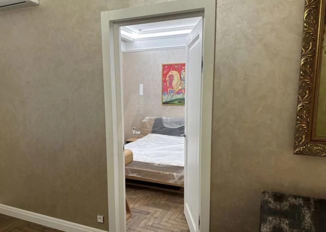 Купить квартиру в Москве. Вариант № 9925968, 20, площадь -  квм, цена 35000000 рублей