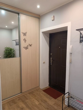 Купить однокомнатную квартиру в районе Московский в Калининграде. Вариант № 5831891, 3, площадь -  квм, цена 4700000 рублей