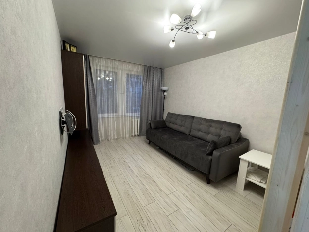 Купить квартиру в Вологодской области. Вариант № 7774981, 1, площадь -  квм, цена 3100000 рублей