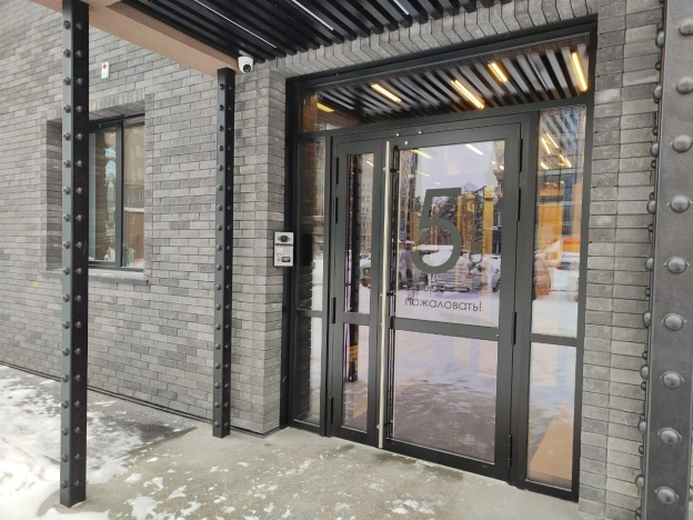 Купить квартиру на улице Богдана Хмельницкого в Новосибирске. Вариант № 11685, 9, площадь -  квм, цена 7800000 рублей