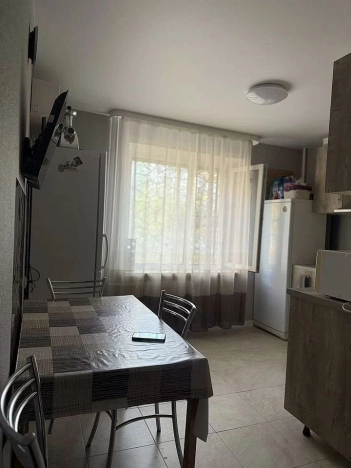 Купить двухкомнатную квартиру в Ростовской области. Вариант № 9086619, 5, площадь -  квм, цена 6299999 рублей