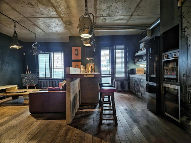 Купить пятикомнатную квартиру в Санкт-Петербурге. Вариант № 10436715, 6, площадь -  квм, цена 199900000 рублей