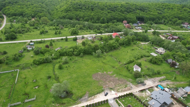 Купить земельный участок на улице Заречная в Республике Адыгея (адыгея). Вариант № 10472040, 2, площадь -  квм, цена 11500000 рублей