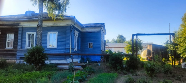 Купить квартиру в Вологодской области. Вариант № 240029, 42, площадь -  квм, цена 3900000 рублей