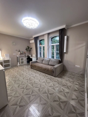 Купить квартиру на улице Аллея Смелых в Калининграде. Вариант № 3776573, 9, площадь -  квм, цена 7000000 рублей