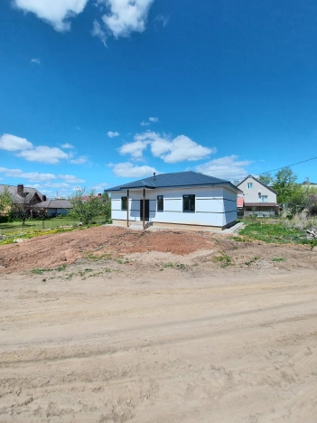 Купить дом в Микрорайоне Прометей, Октябрьский в Октябрьском. Вариант № 12966, 14, площадь -  квм, цена 6500000 рублей