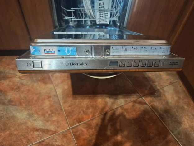 Купить однокомнатную квартиру на улице Юбилейный проспект в Химках. Вариант № 9590282, 4, площадь -  квм, цена 13500000 рублей