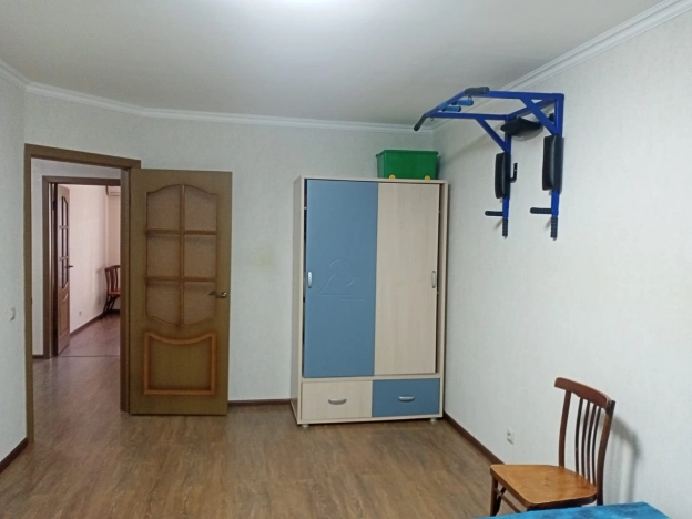 Купить таунхаус в Элисте. Вариант № 2052360, 34, площадь -  квм, цена 13950000 рублей