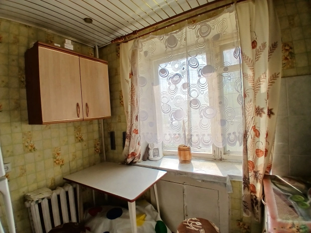 . Вариант № 2004891, 2, площадь - 43 квм, цена 18000.0000 рублей