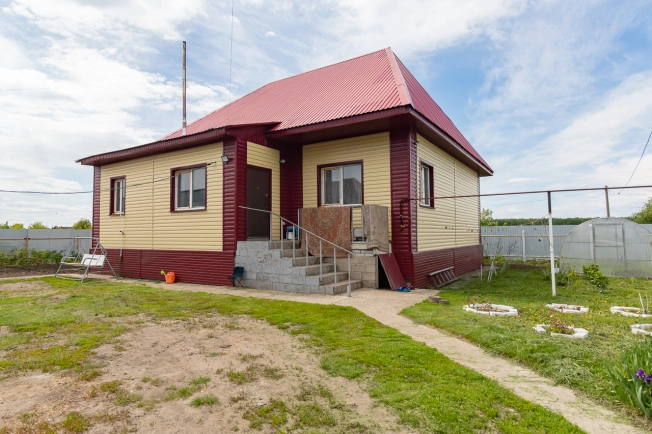 Купить дом в Омске. Вариант № 4848, 21, площадь -  квм, цена 5650000 рублей