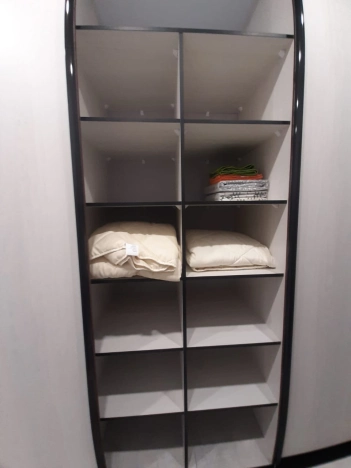 Купить квартиру в Микрорайоне Центральный, Тобольск в Тобольске. Вариант № 4066, 11, площадь -  квм, цена 7700000 рублей