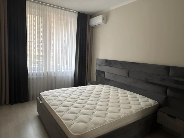 Купить квартиру на вторичке в районе Филёвский Парк в Москве. Вариант № 2348440, 1, площадь -  квм, цена 32000000 рублей