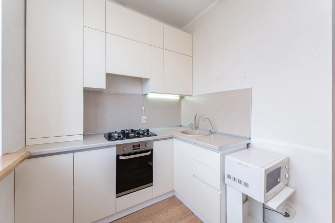 Купить двухкомнатную квартиру в Микрорайоне 142-й, Магнитогорск в Магнитогорске. Вариант № 6717140, 6, площадь -  квм, цена 4800000 рублей