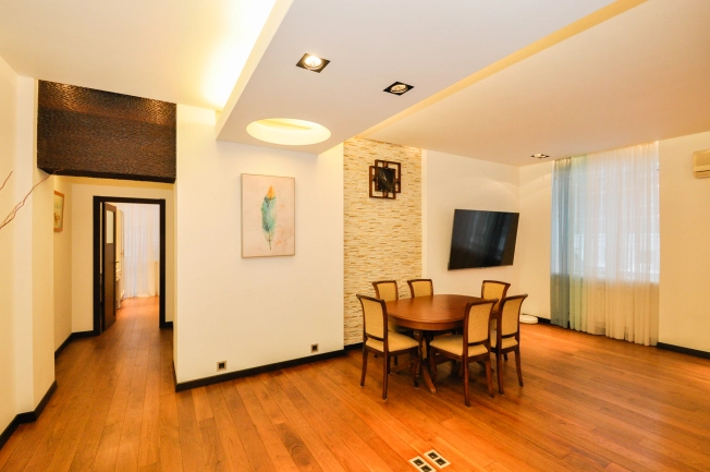 Купить трехкомнатную квартиру на вторичке на улице Костычева в Новосибирске. Вариант № 22154, 15, площадь -  квм, цена 14500000 рублей