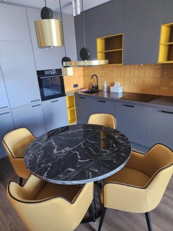 Купить квартиру на улице Немировича-Данченко в Новосибирске. Вариант № 5255875, 8, площадь -  квм, цена 14500000 рублей