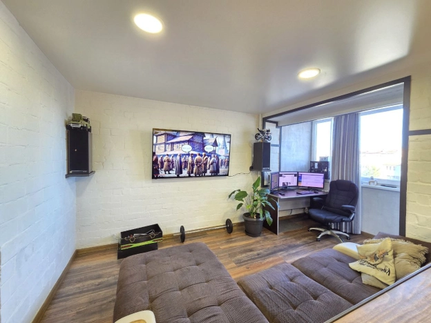 . Вариант № 5835754, 4, площадь - 83 квм, цена 10390000 рублей