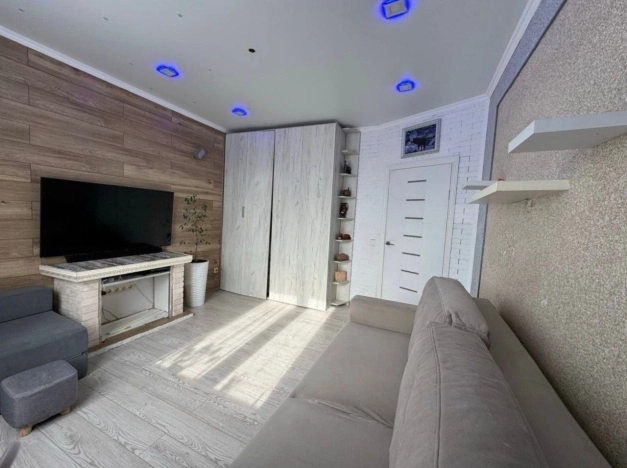 Купить однокомнатную квартиру в районе Московский в Калининграде. Вариант № 7994801, 1, площадь -  квм, цена 5370000 рублей