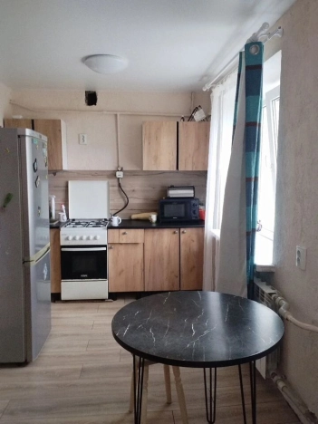 Купить двухкомнатную квартиру на улице Красноармейская в Калининградской области. Вариант № 8057648, 4, площадь -  квм, цена 3575000 рублей