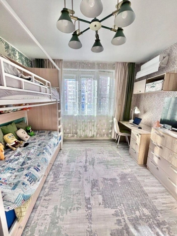 Купить квартиру в Москве. Вариант № 10011784, 6, площадь -  квм, цена 19100000 рублей