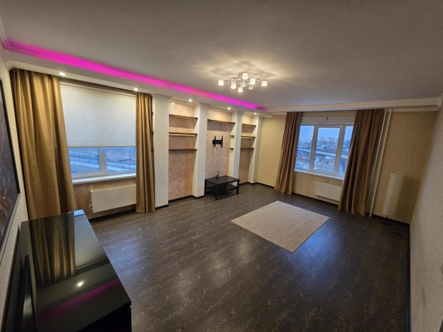 Купить квартиру в районе Заводский в Кемерове. Вариант № 2521980, 0, площадь -  квм, цена 5590000 рублей