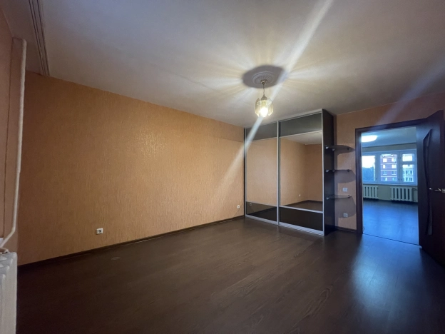 Купить двухкомнатную квартиру в Смоленской области. Вариант № 1580158, 1, площадь -  квм, цена 7000000 рублей