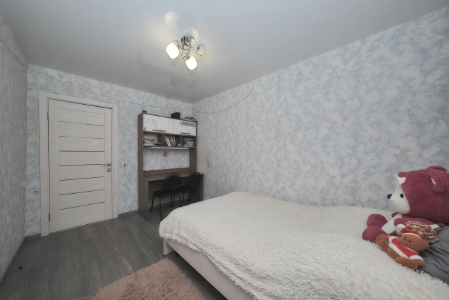 Купить трехкомнатную квартиру в Рязанской области. Вариант № 9871938, 7, площадь -  квм, цена 7500000.0000 рублей