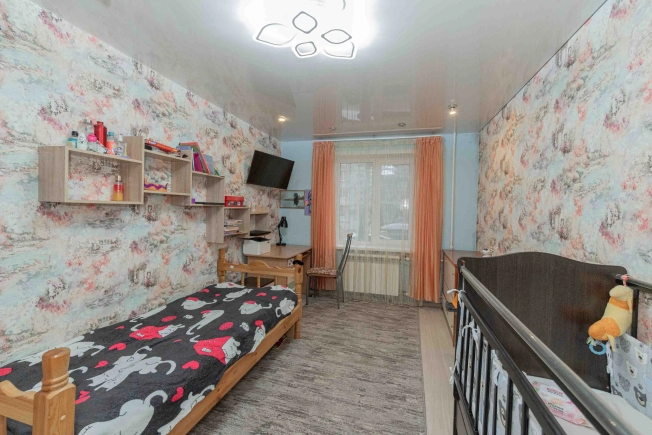 Купить трехкомнатную квартиру на улице Молодёжная в Владимирской области. Вариант № 9123976, 17, площадь -  квм, цена 3600000 рублей