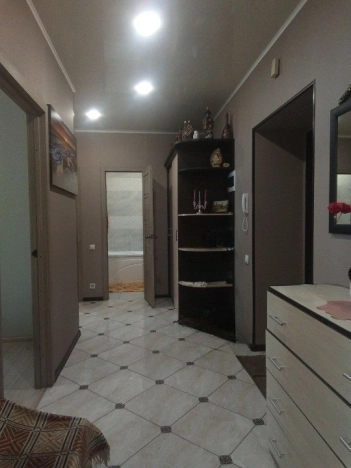 Купить двухкомнатную квартиру на улице Школьная в Калужской области. Вариант № 21684, 5, площадь -  квм, цена 5850000 рублей