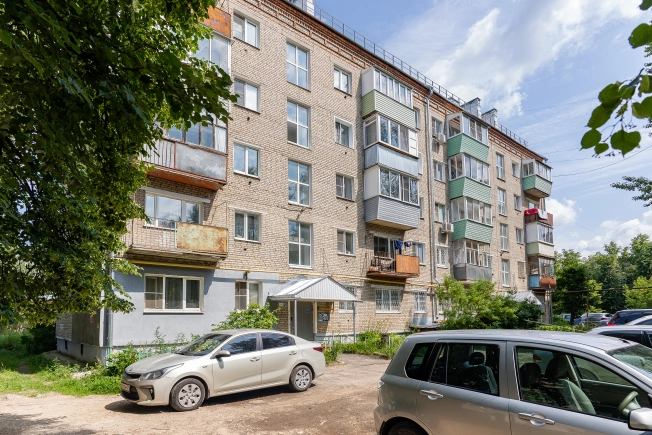 . Вариант № 22078, 17, площадь - 43.5 квм, цена 2700000.0000 рублей