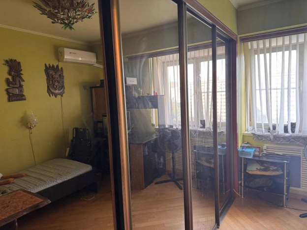 Купить квартиру в Москве. Вариант № 8055539, 10, площадь - квм, цена 25800000 рублей