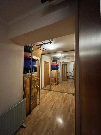 Купить двухкомнатную квартиру в Ленинградской области. Вариант № 7661552, 22, площадь -  квм, цена 7990000 рублей