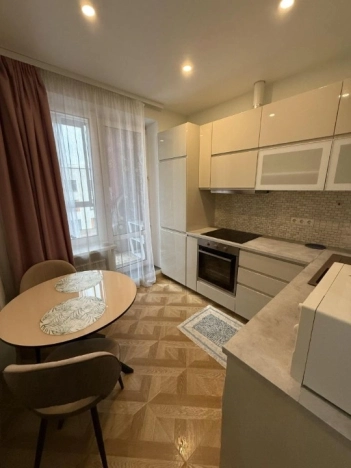 Купить квартиру на улице Тенистый бульвар в Московской области. Вариант № 8061224, 7, площадь - квм, цена 6700000 рублей