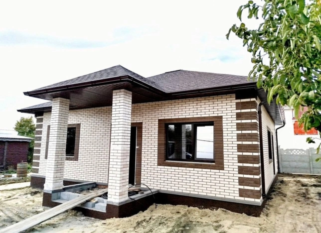 Купить дом на улице Везельская в Белгороде. Вариант № 6625666, 2, площадь -  квм, цена 7700000 рублей