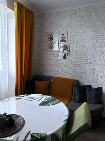 Купить однокомнатную квартиру на улице Шелепихинская набережная в Москве. Вариант № 9973684, 6, площадь -  квм, цена 12000000 рублей