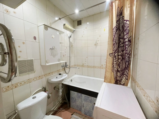 Купить однокомнатную квартиру на улице Юбилейный проспект в Химках. Вариант № 7581951, 9, площадь -  квм, цена 5450000 рублей