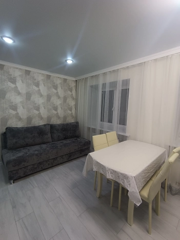 Снять квартиру в Тобольске. Вариант № 3689461, 15, площадь -  квм, цена 65000 рублей