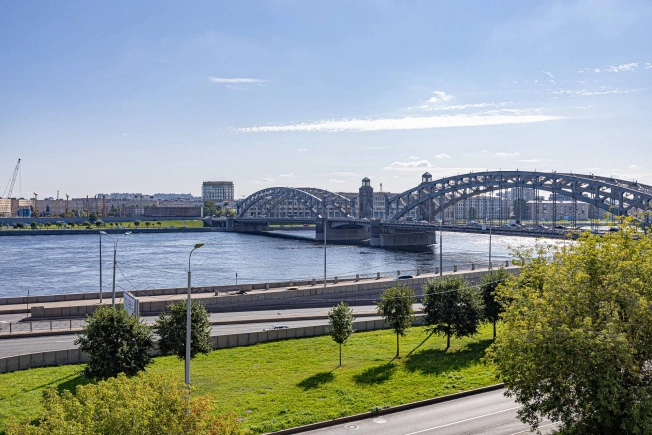 Купить пятикомнатную квартиру в Санкт-Петербурге. Вариант № 10245018, 0, площадь -  квм, цена 210000000 рублей