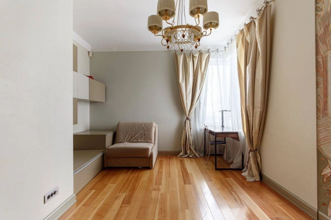 Купить квартиру в Москве. Вариант № 8074308, 11, площадь -  квм, цена 115000000 рублей