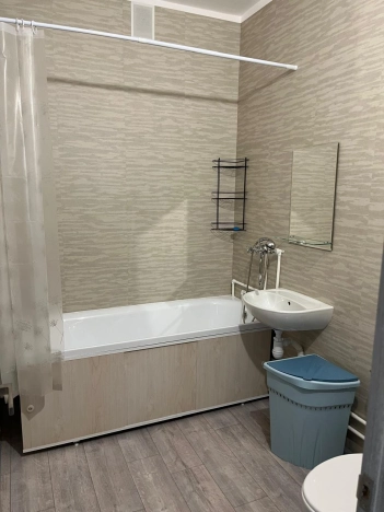 Купить однокомнатную квартиру у метро площадь Карла Маркса в Новосибирске. Вариант № 8332940, 10, площадь -  квм, цена 4050000 рублей