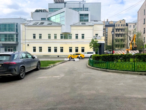 Купить комнату в Москве. Вариант № 5346212, 17, площадь -  квм, цена 11300000 рублей