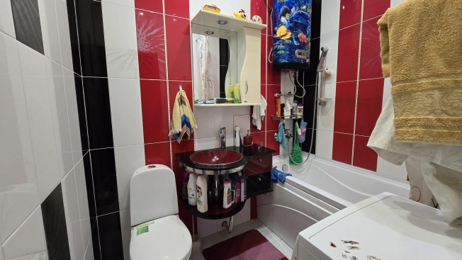 Купить трехкомнатную квартиру на улице Коммунистическая в Пензенской области. Вариант № 10276825, 19, площадь -  квм, цена 28000000 рублей