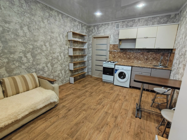 Снять квартиру в Пензенской области. Вариант № 5922488, 2, площадь -  квм, цена 15000 рублей