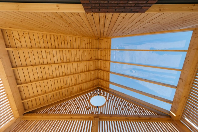 Купить дом в Ярославской области. Вариант № 1653217, 10, площадь -  квм, цена 12900000 рублей