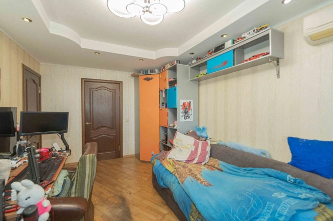 Купить квартиру на улице Безыменского в Владимире. Вариант № 9564039, 9, площадь -  квм, цена 6350000 рублей