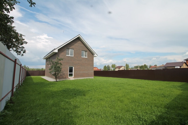 Купить дом в Москве. Вариант № 8605169, 2, площадь -  квм, цена 9900000 рублей