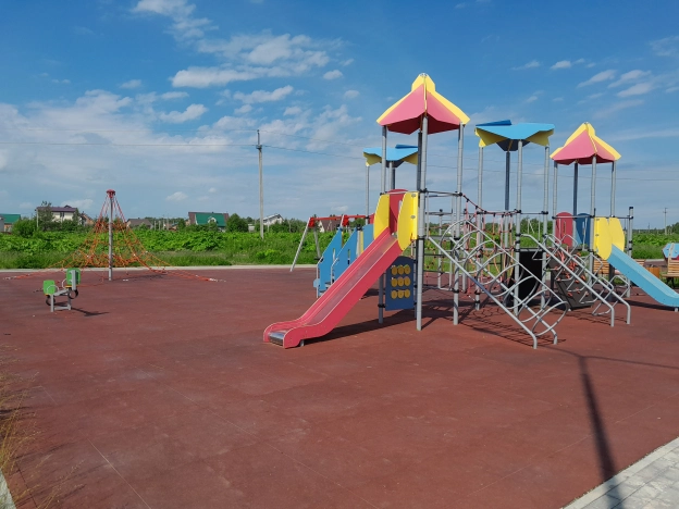 Купить двухкомнатную квартиру в Микрорайоне Ручейный, Сыктывкар в Сыктывкаре. Вариант № 58932, 27, площадь -  квм, цена 5000000 рублей