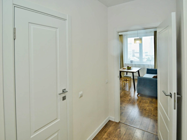 Купить двухкомнатную квартиру в районе Заельцовский в Новосибирске. Вариант № 3944463, 6, площадь -  квм, цена 14200000 рублей