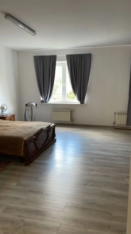 Купить четырехкомнатную квартиру в Калининграде. Вариант № 3469070, 2, площадь -  квм, цена 33500000 рублей