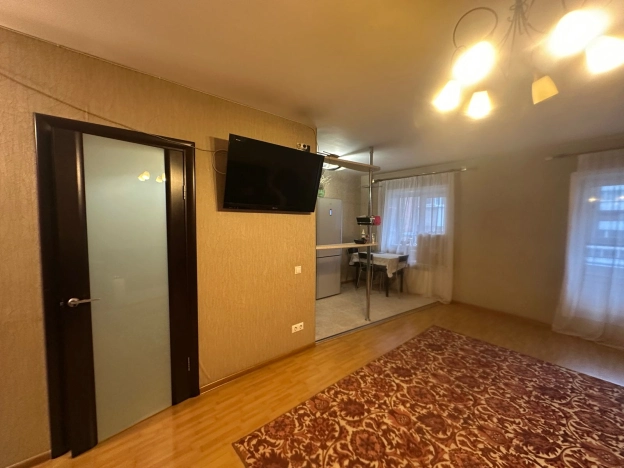 . Вариант № 2580835, 19, площадь - 60 квм, цена 8099990 рублей